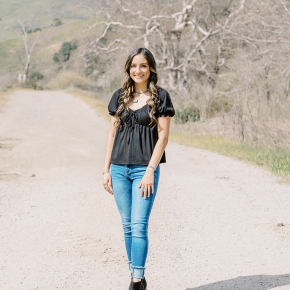 ALEXA - Picture 5 of 7